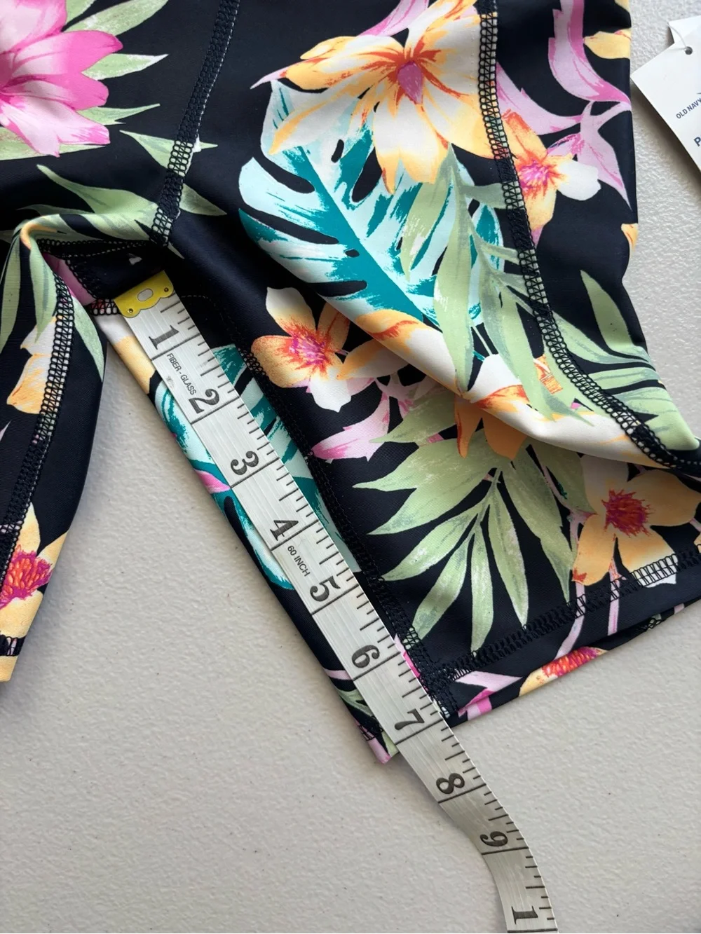 Floral High-Rise Active Bike Shorts - Black Tropical, size 8/M